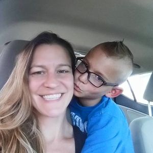 Meet your Posher, April